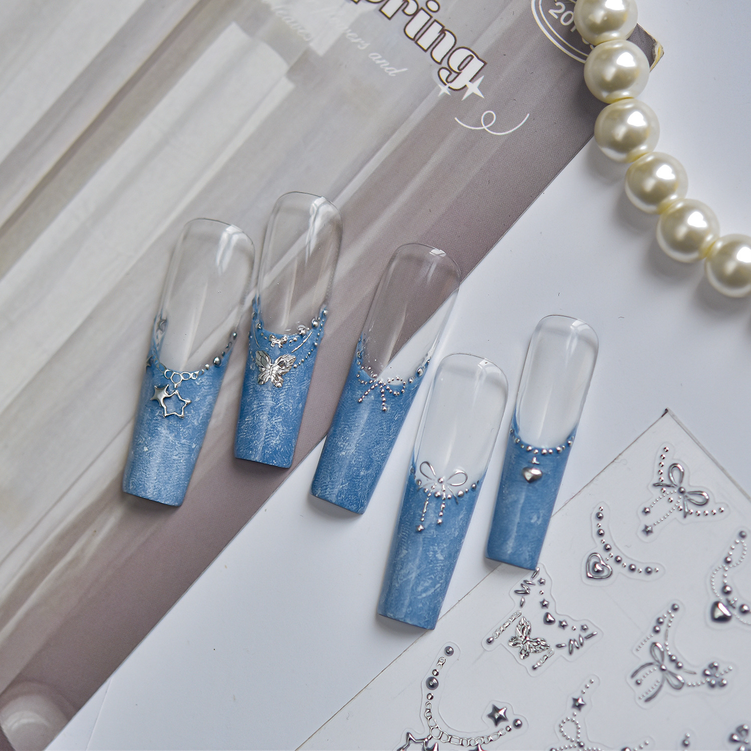 Exquisite Bow Metal Nail Stick - Gold Foil Flakes review and price